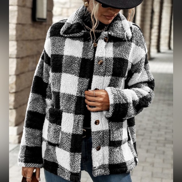 Cozy Buffalo Plaid Pattern Pocket Flannel Teddy Jacket Coat - Picture 8 of 11